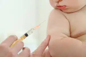 Diseno sin titulo | Montepediatras vacuna VRS en niños pequeños